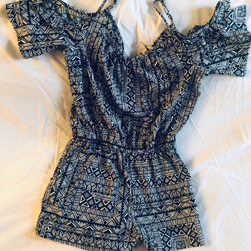 Black and White Jumper